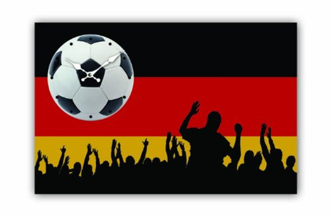 Rivanto® moderne Wanduhr mit dem Motiv Deutschland Fahne