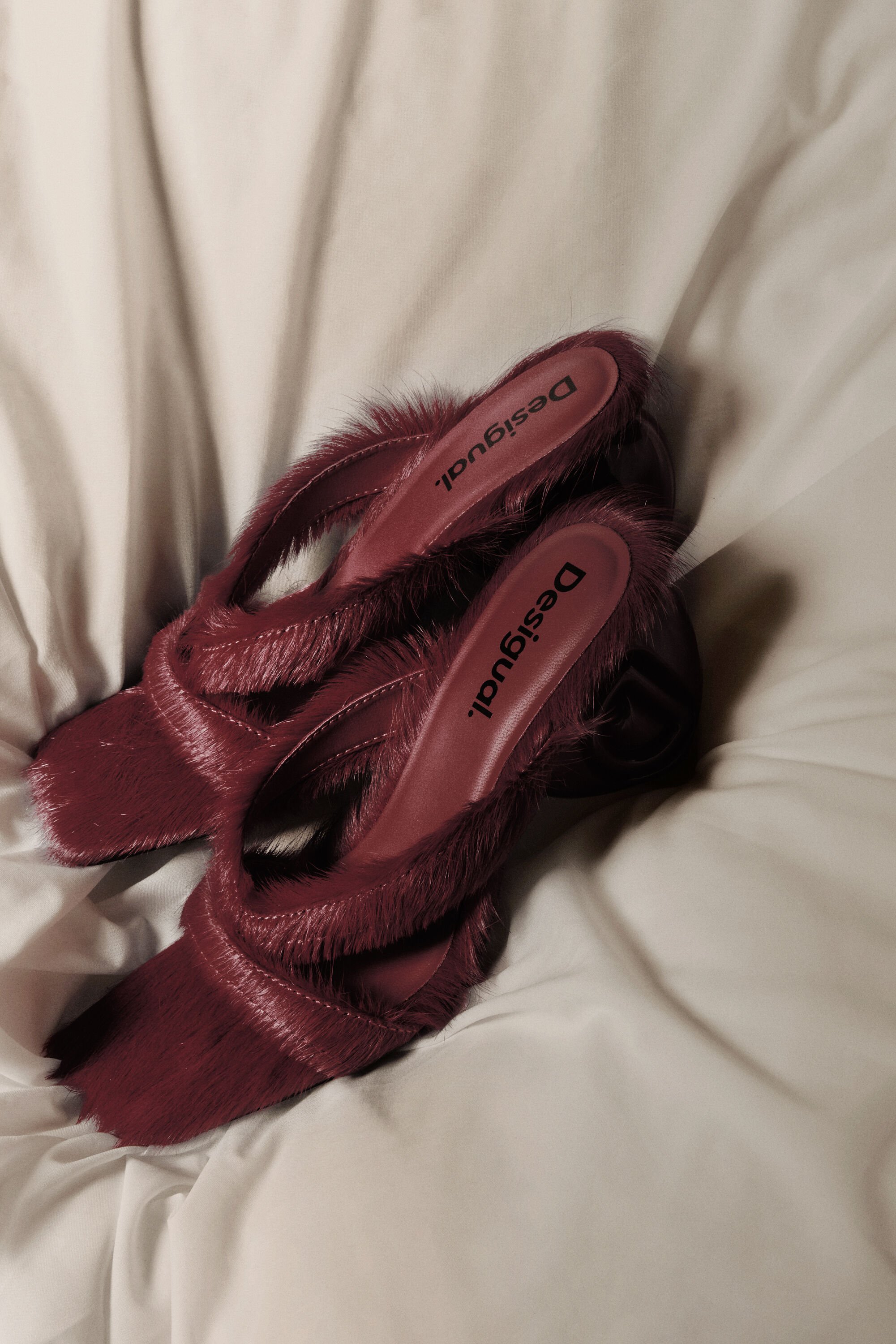 Desigual, Herzsandale mit Fell Studio, Damen, Cow Leather, Rot, 36