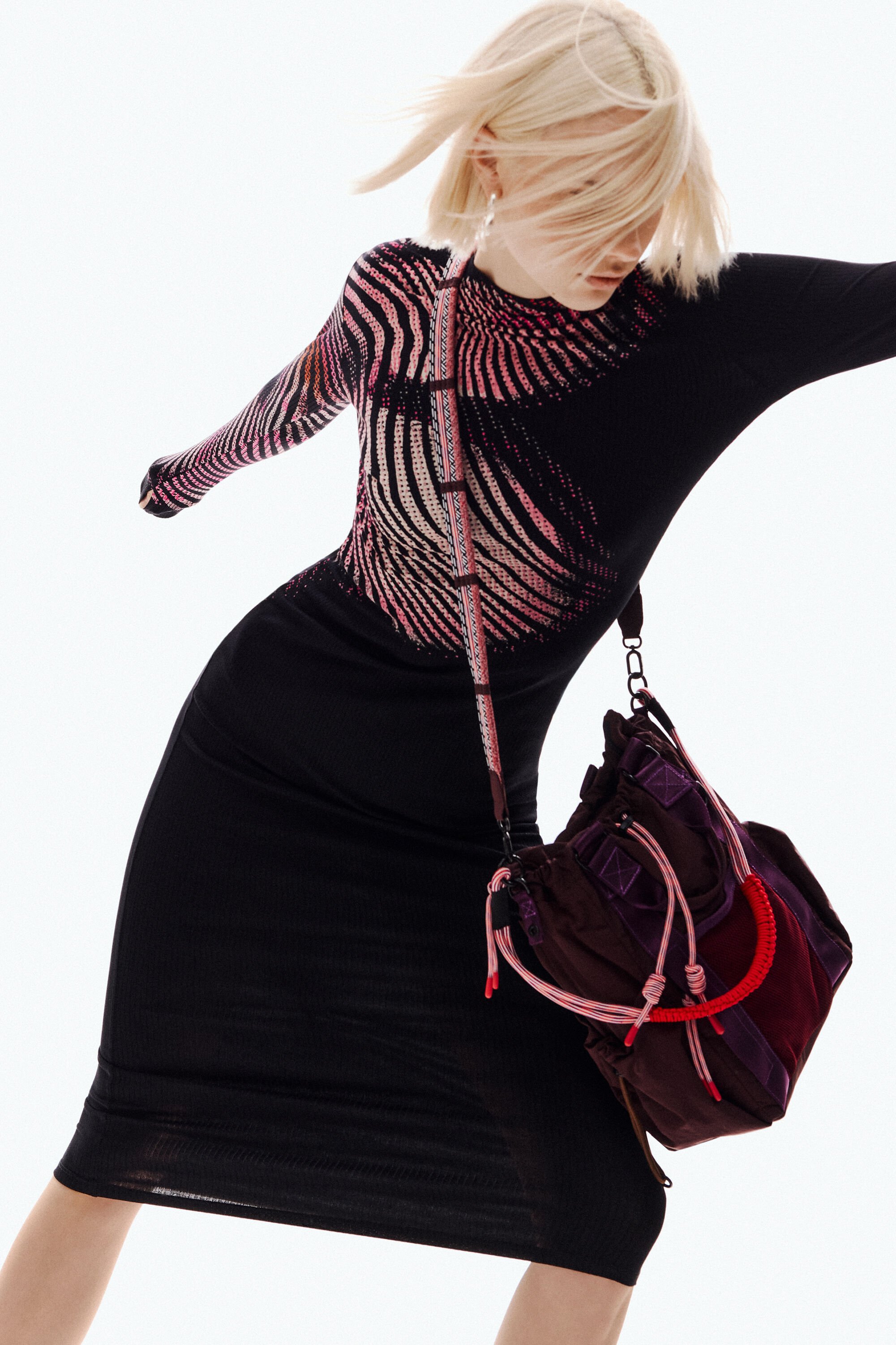 Desigual, Langes Kleid mit Wellenmuster, Damen, Viskose, Schwarz, S