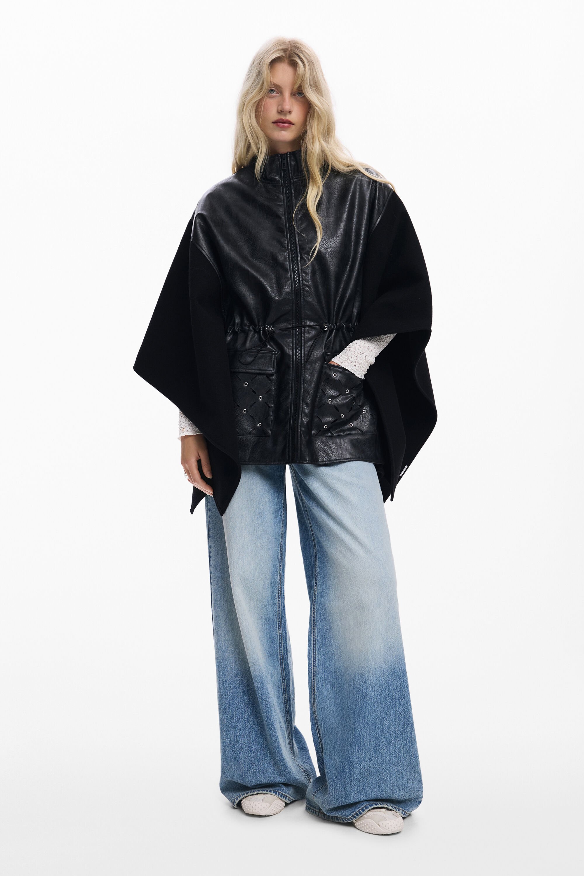 Desigual, Kombinierter Poncho in Lederoptik, Damen, Schwarz, U