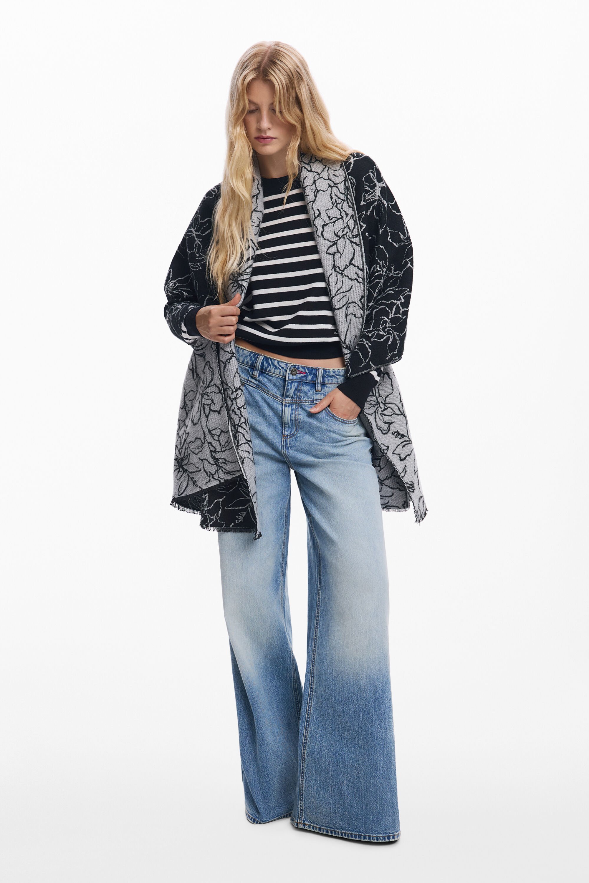 Desigual, Wendbarer Blumen-Cape-Schal, Damen, Schwarz, U