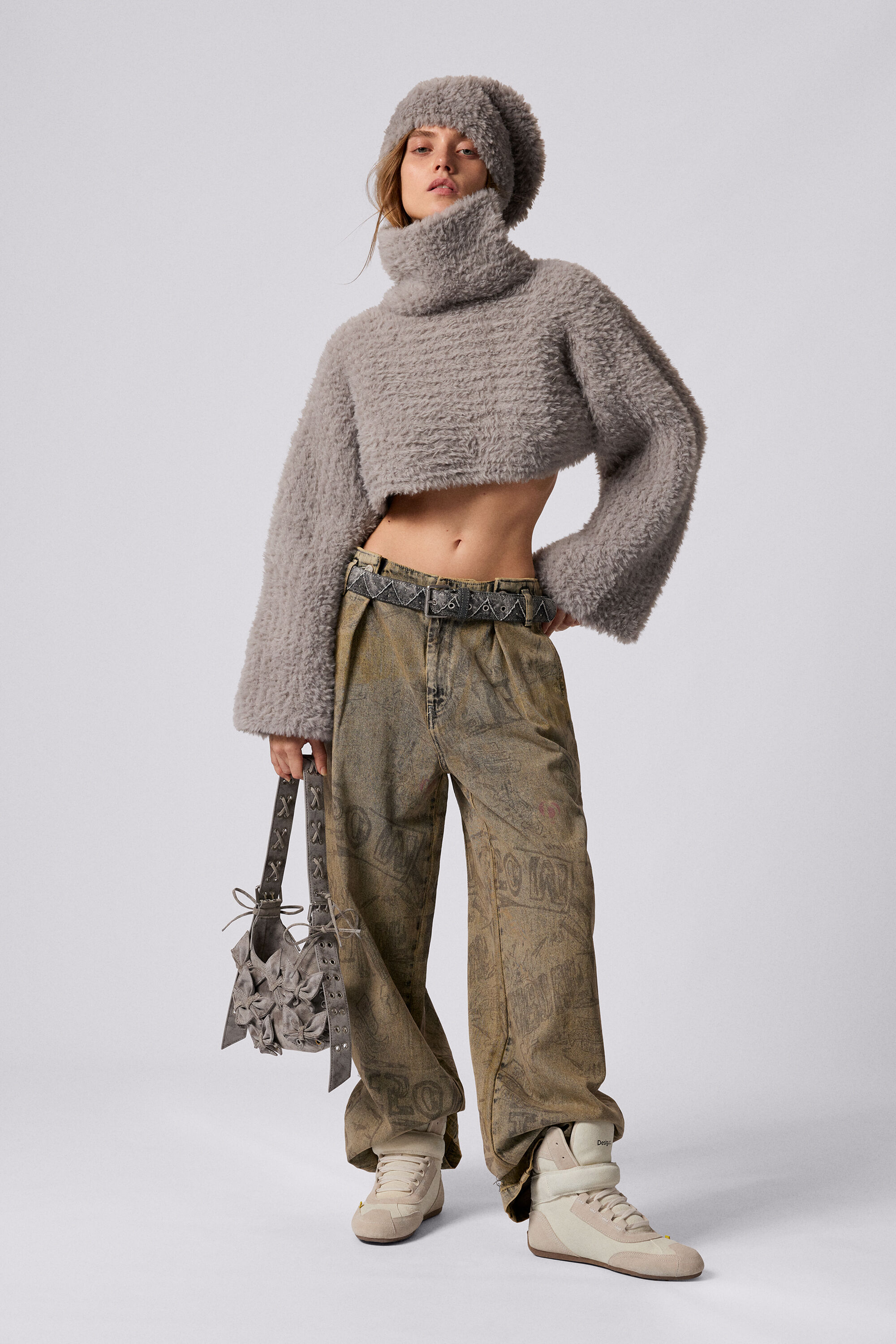 Desigual, PACK CROP-PULLOVER UND MÜTZE, Damen, Polyester, Schwarz, U