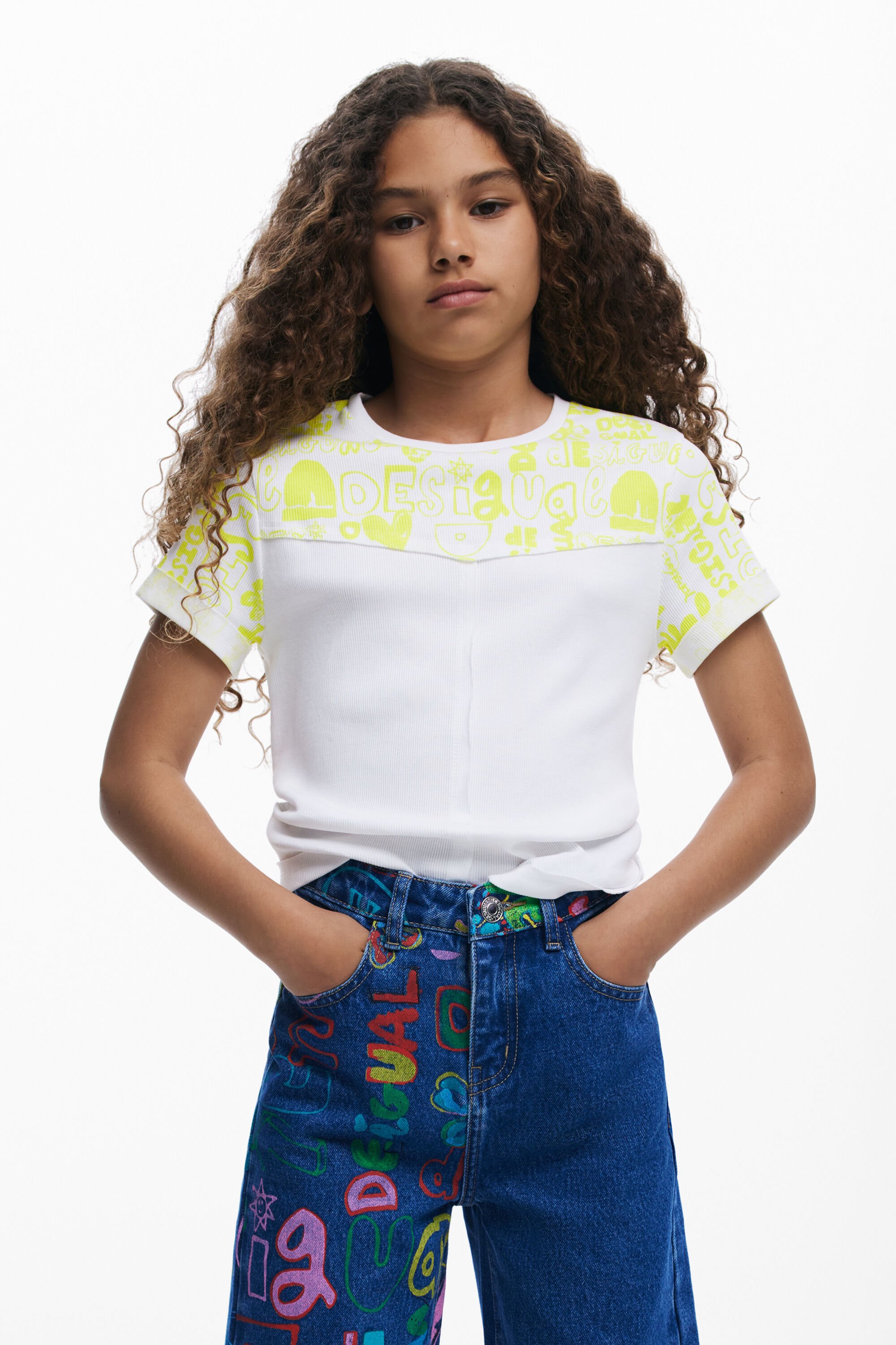 Desigual, T-Shirt mit kurzen Ärmeln und Schriftzug, Kinder, Baumwolle, Gelb, 11/12