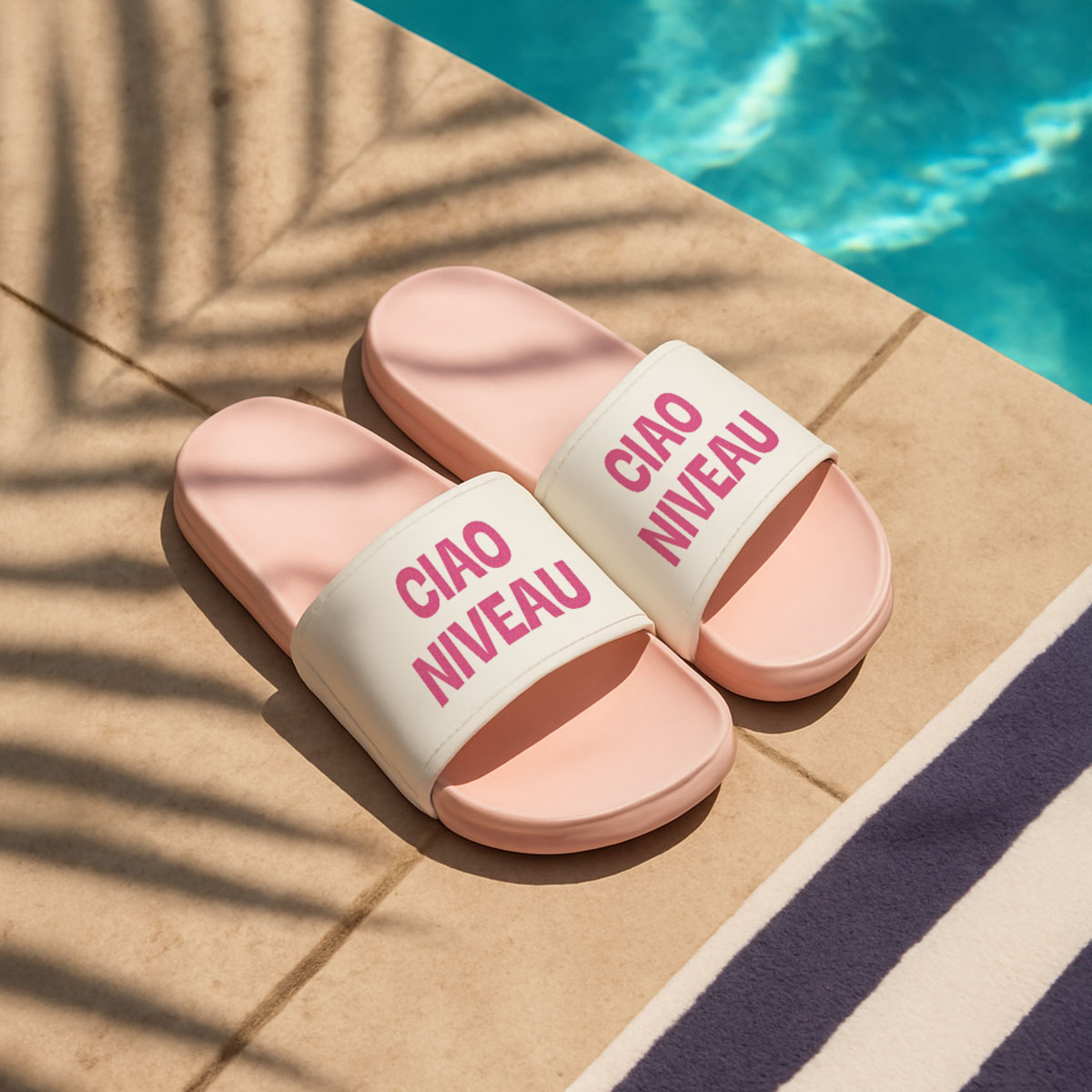 Personalisierbare Badelatschen mit zwei Zeilen, Geschenke für Frauen, Geschenke für Freundin, Geschenk für Schwester, Geschenk für Papa, Witzige Geschenke, Romantische Geschenke, Hochzeitsgeschenk, Kleine Geschenke, Geschenk, Geschenkidee