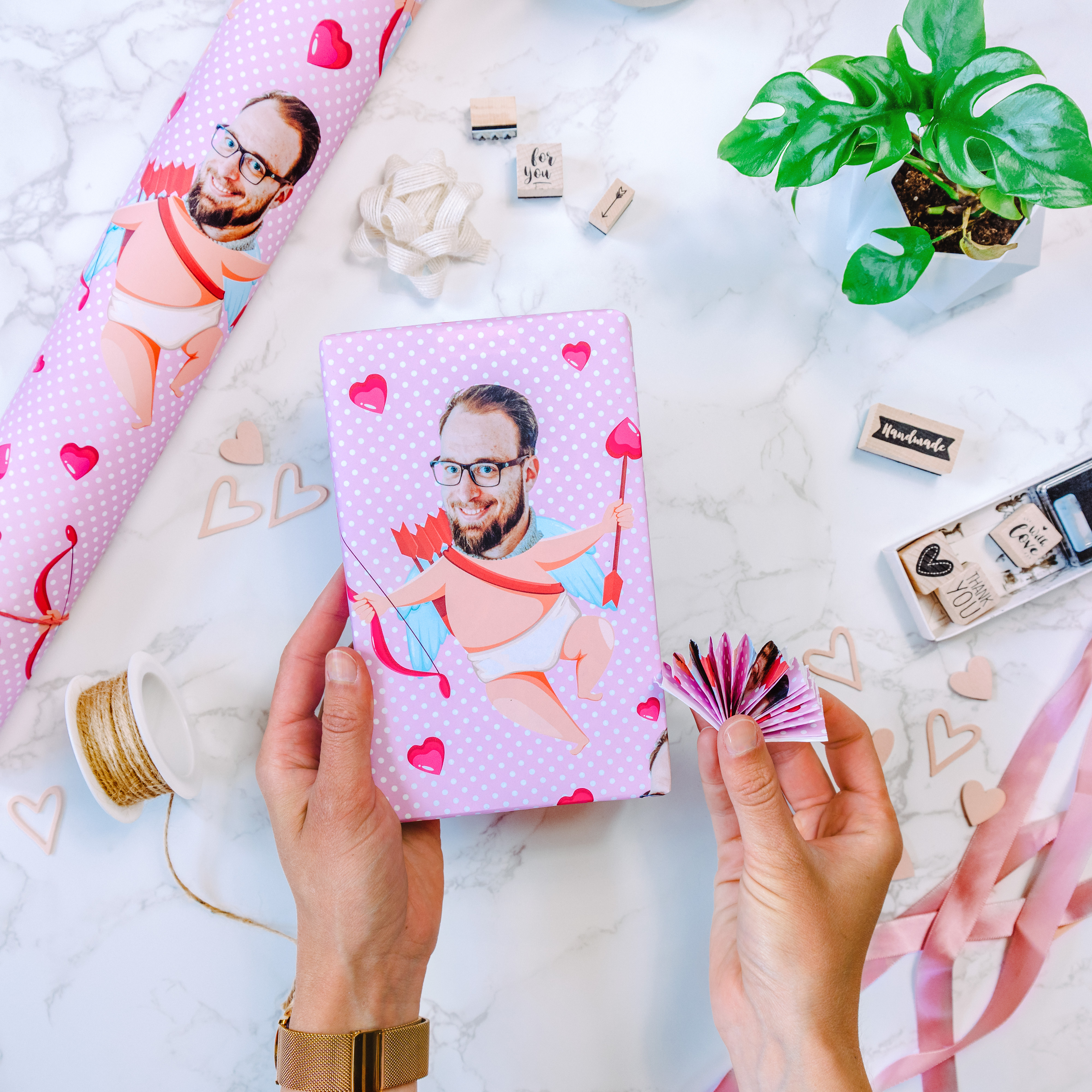 Personalisierbares Geschenkpapier mit Gesicht und Liebes-Designs, Fotogeschenk, Romantische Geschenke, Hochzeitsgeschenk, Geschenk, Geschenkidee