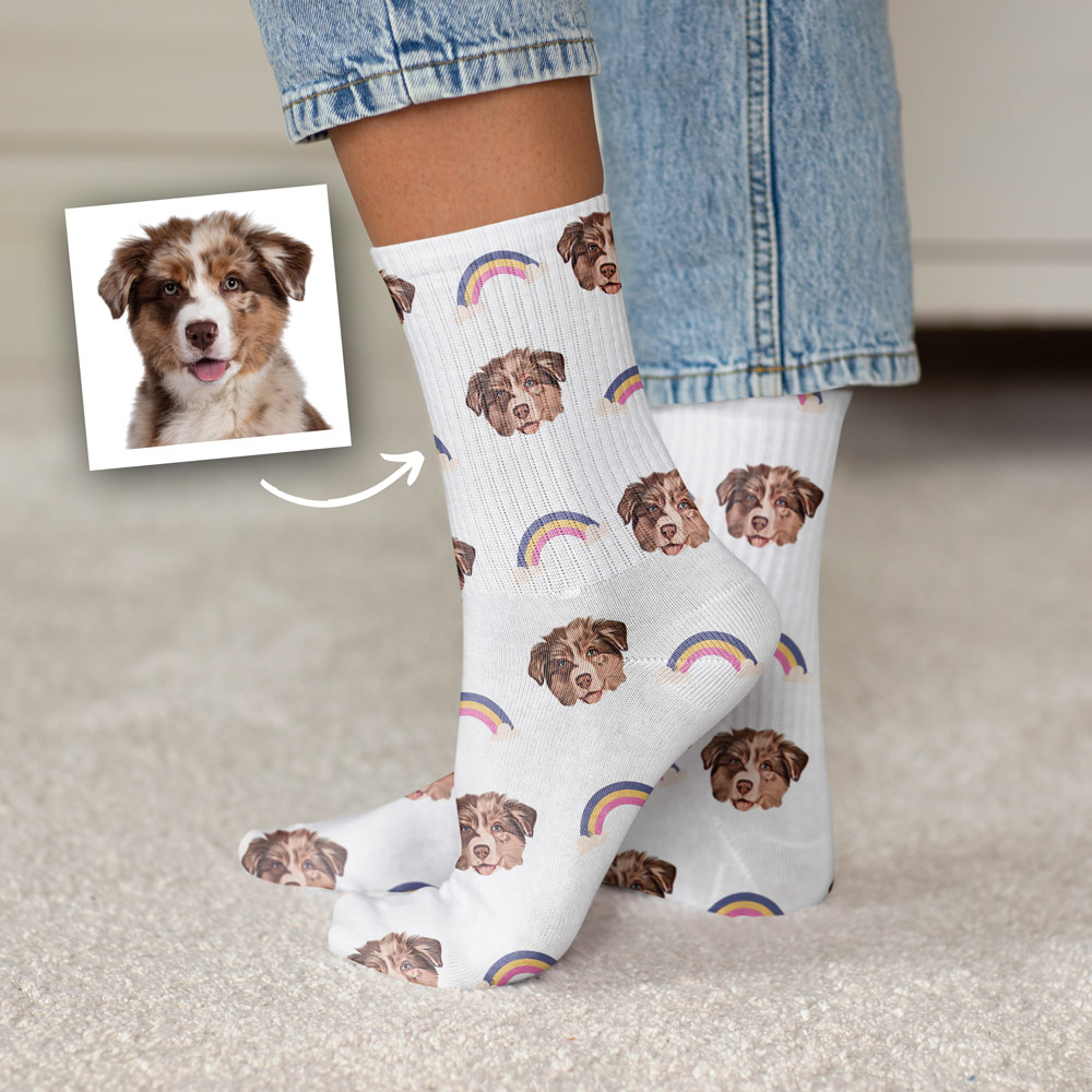 Personalisierbare Socken mit Gesicht im Comic-Style, Weihnachtsgeschenk, Fotogeschenk, Geburtstagsgeschenk, Geschenke für Frauen, Geschenke für Freundin, Geschenk für Schwester, Geschenk für Mama, Witzige Geschenke, Romantische Geschenke, Hochzeitsgeschen