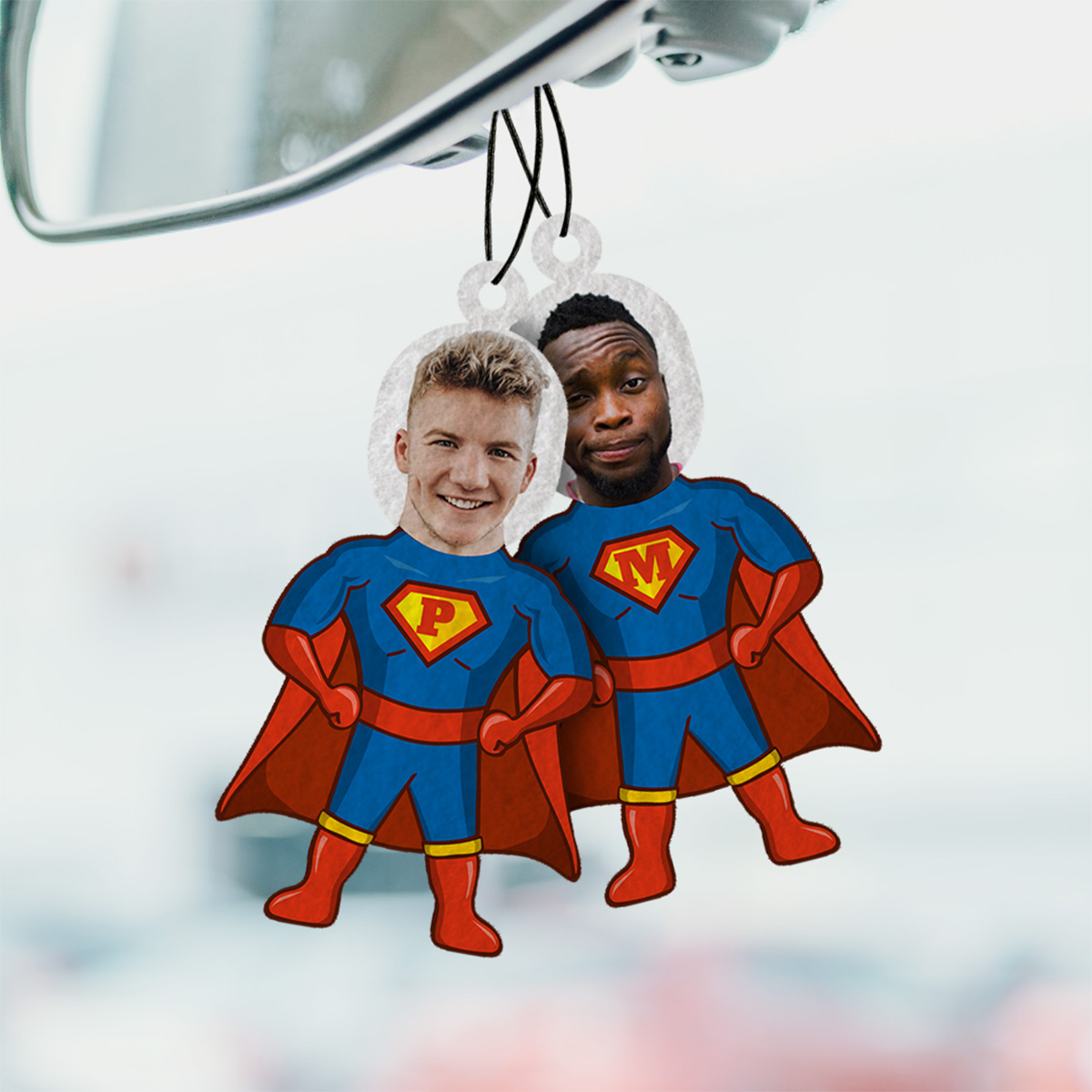 Personalisierbarer Superheld Duftbaum 2er Set mit Gesicht, Weihnachtsgeschenk, Fotogeschenk, Geburtstagsgeschenk, Geschenk für Männer, Geschenk für Freund, Geschenk für Bruder, Geschenk für Papa, Witzige Geschenke, Romantische Geschenke, Hochzeitsgeschenk