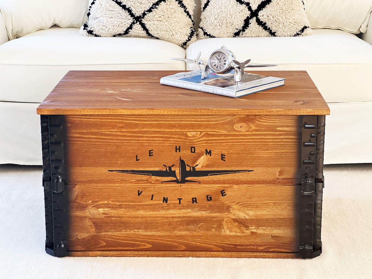 Holztruhe 'Le Home' handgefertigter Vintage-Look aus Kiefer