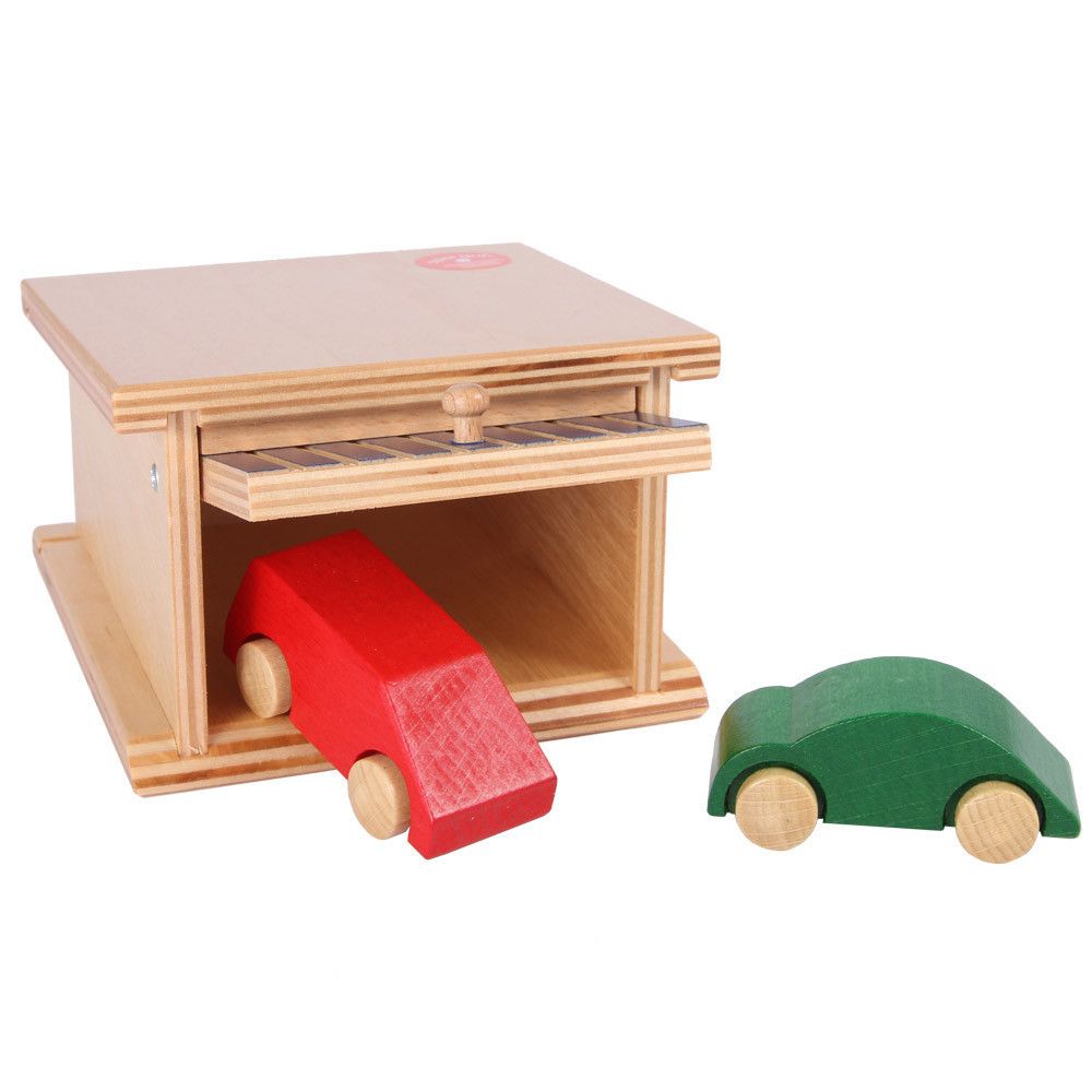 Beck Holzspielzeug Garage, mit 'spiel gut' Auszeichnung.